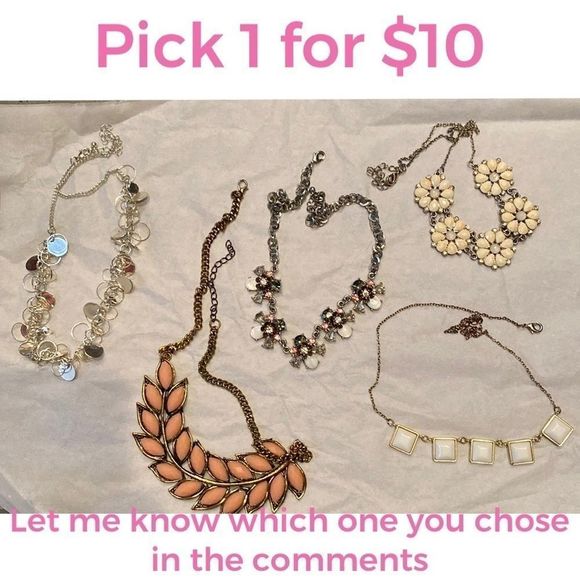 🎉 HP 8/25 Fun Statement Necklaces - Picture 1 of 6